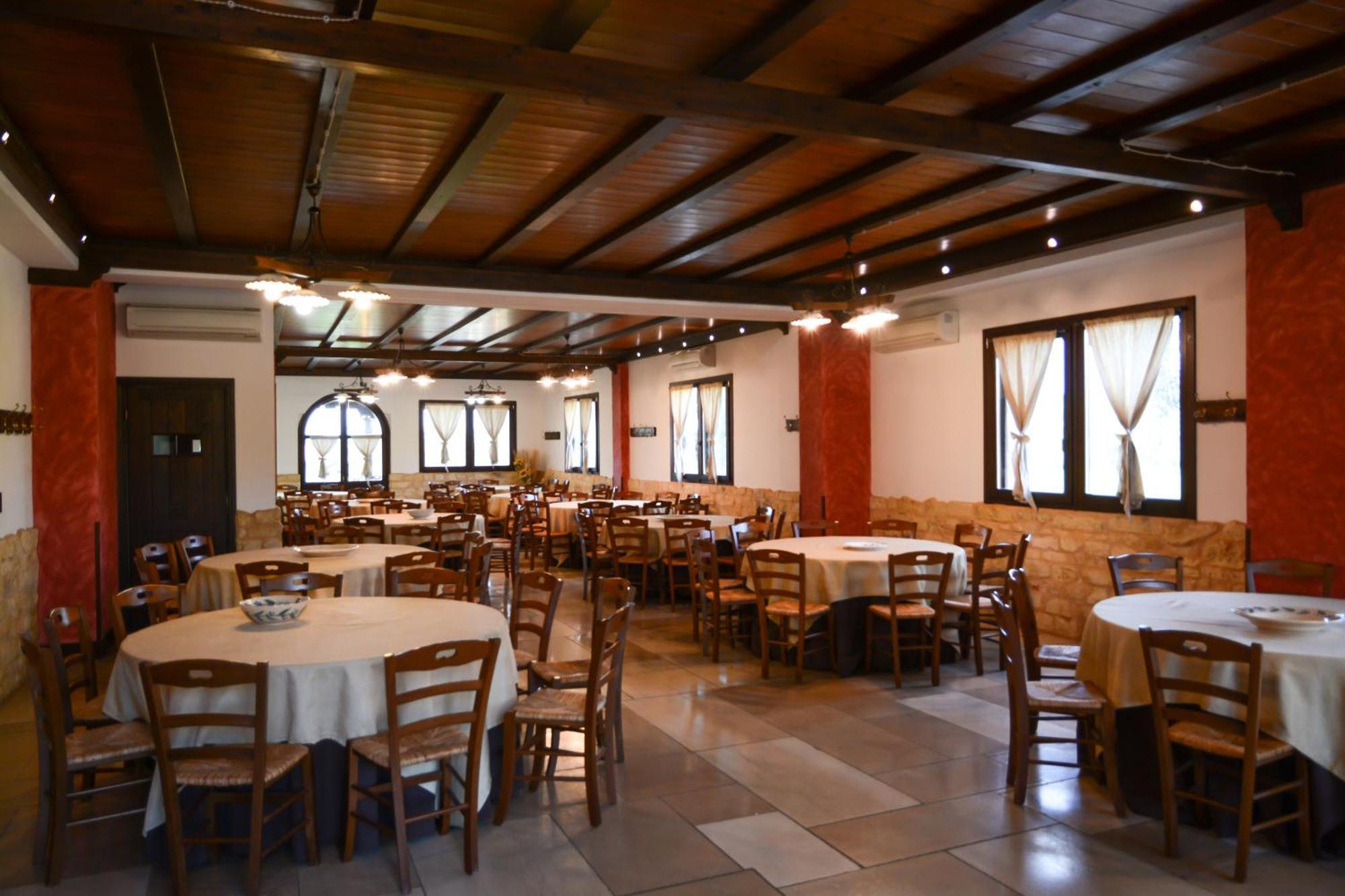 Agriturismo Biorussi Carpino ภายนอก รูปภาพ