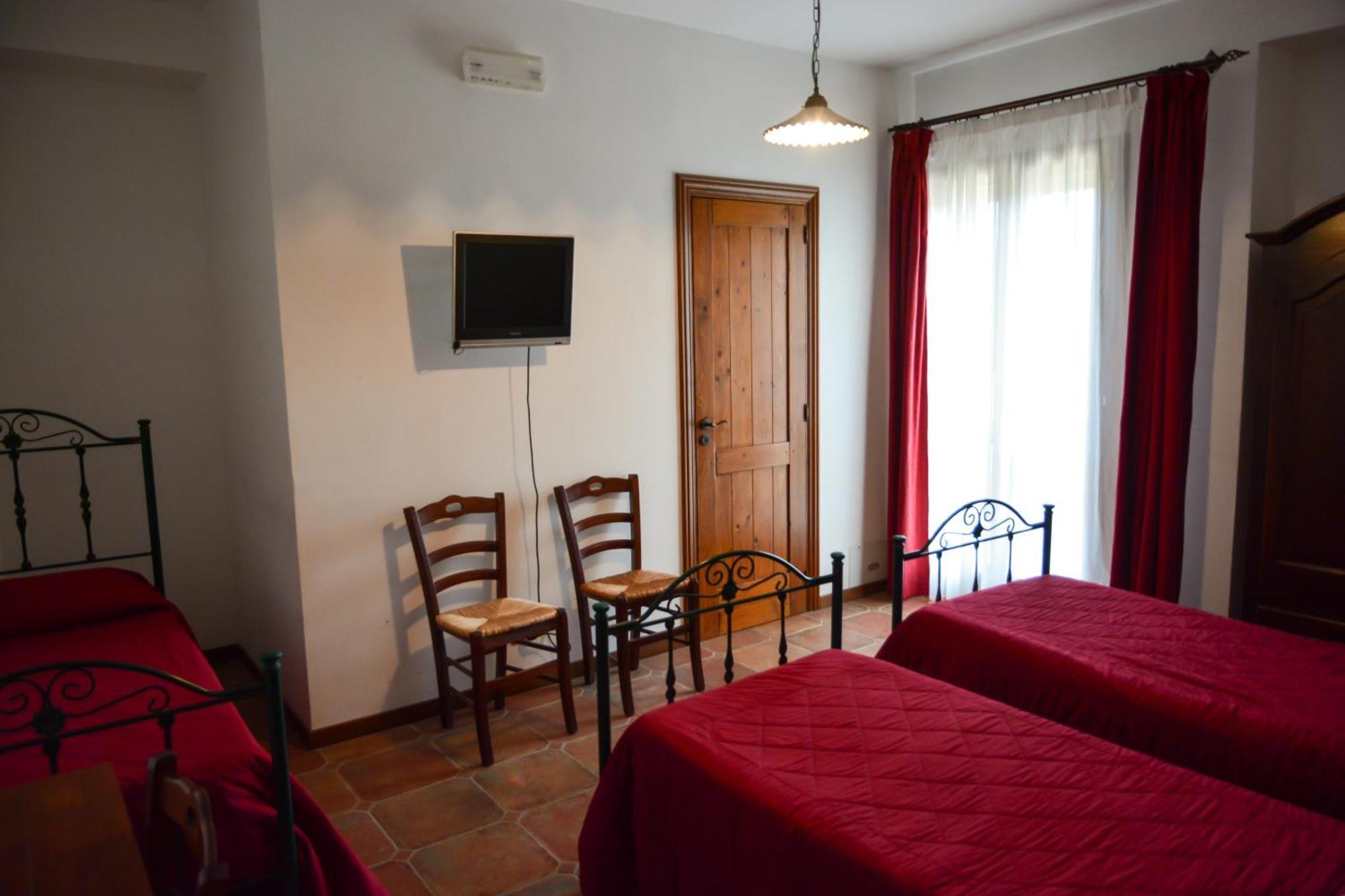 Agriturismo Biorussi Carpino ภายนอก รูปภาพ