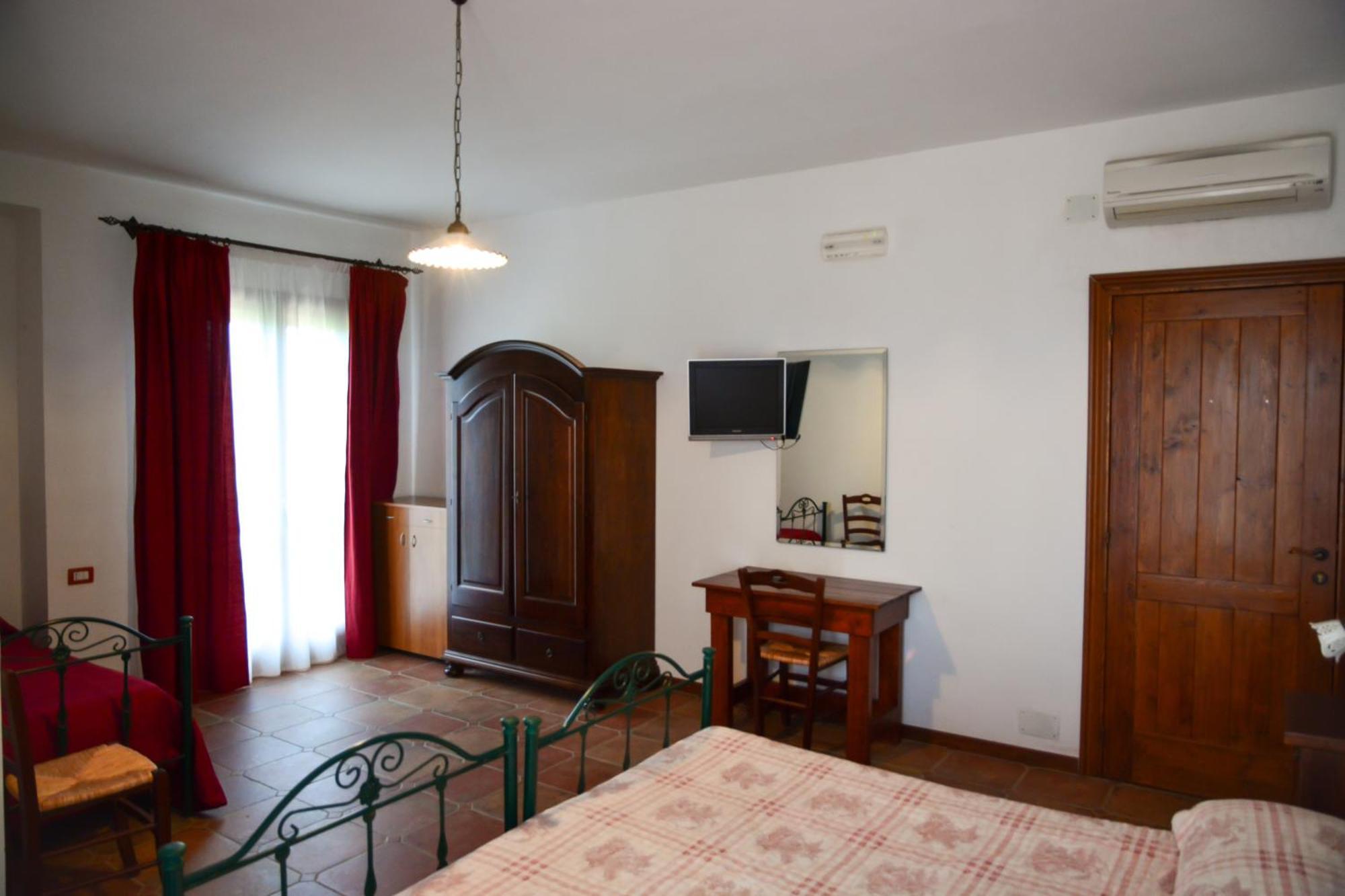 Agriturismo Biorussi Carpino ภายนอก รูปภาพ